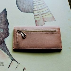 NWOT Aimee Kestenberg Dusty Rose Marietta Wallet